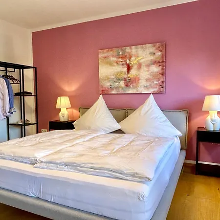 Loewenherz Homes Hideaway - Luxury Retreat - Highspeed Wlan - Panoramalage Lägenhet Stephanskirchen